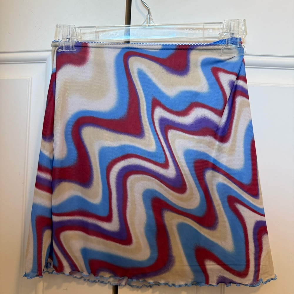 Urban Outfitters Wave Pattern Women's Skirt